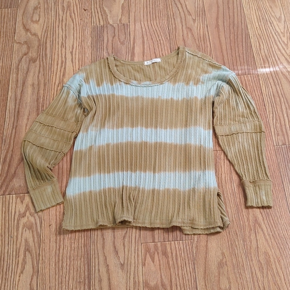 Blue and gold ribbed sweater size small round neck oversized We the Free